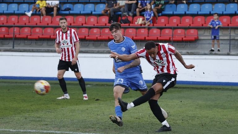 El Ourense CF se refugia en O Couto para amarrar su permanencia