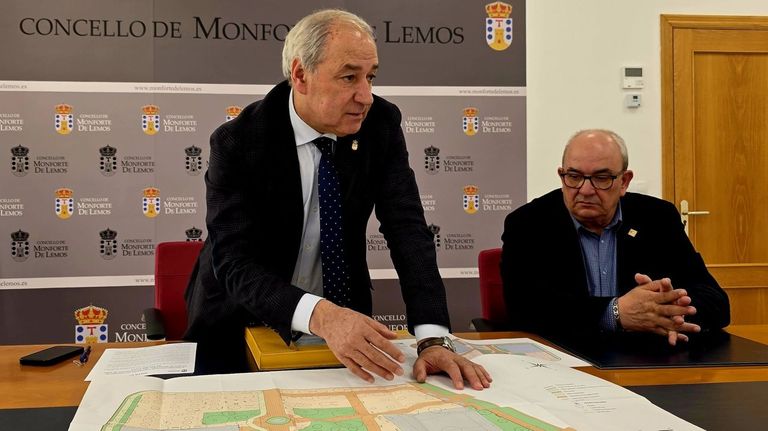 Tomé sobre su futuro político: <span lang=