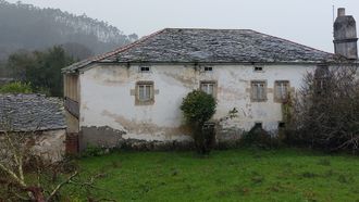 Parte de arriba de la edificaci�n, que se encuentra en una finca de 8.500 metros cuadrados