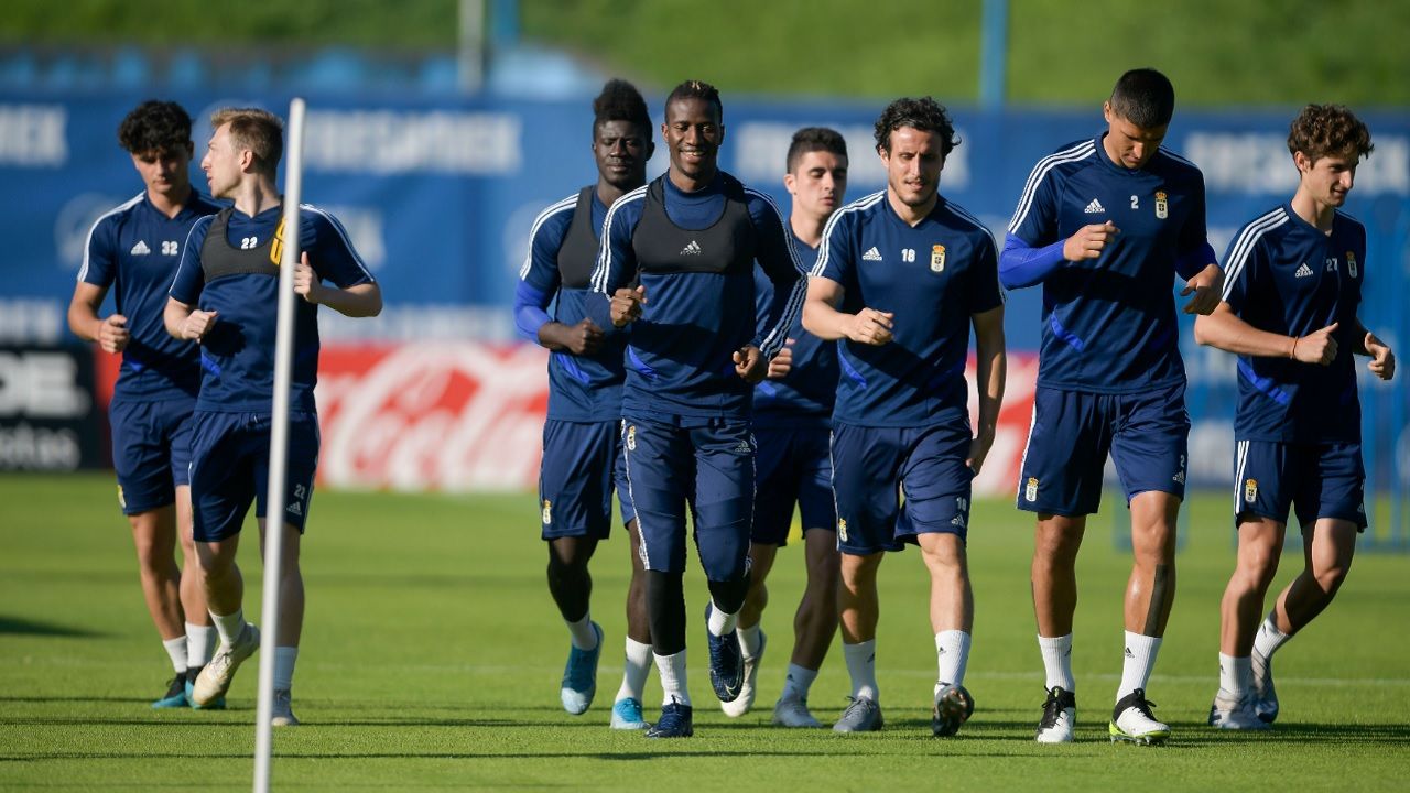 Real Oviedo N°5 Entrenamiento3005