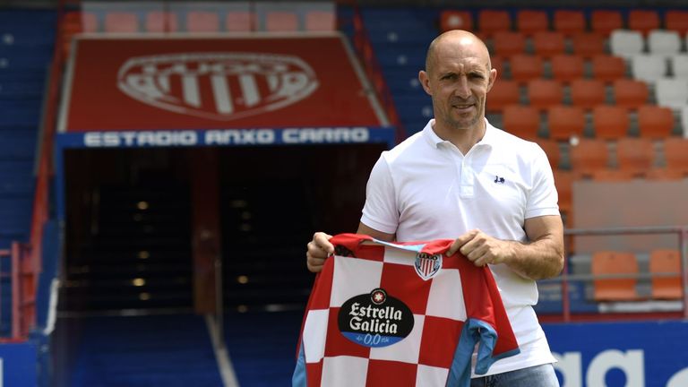 Munitis consiguió 1,68 puntos por partido en su periplo en Primera RFEF