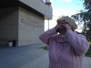 La v�ctima a la salida del juzgado esta ma�ana.