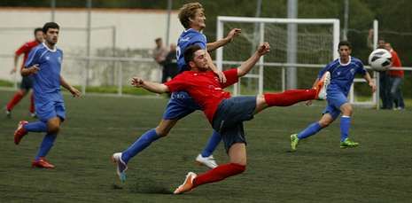 Los futbolistas de �scar M�ndez se muestran intratables en el campo de O Sango�edo. 