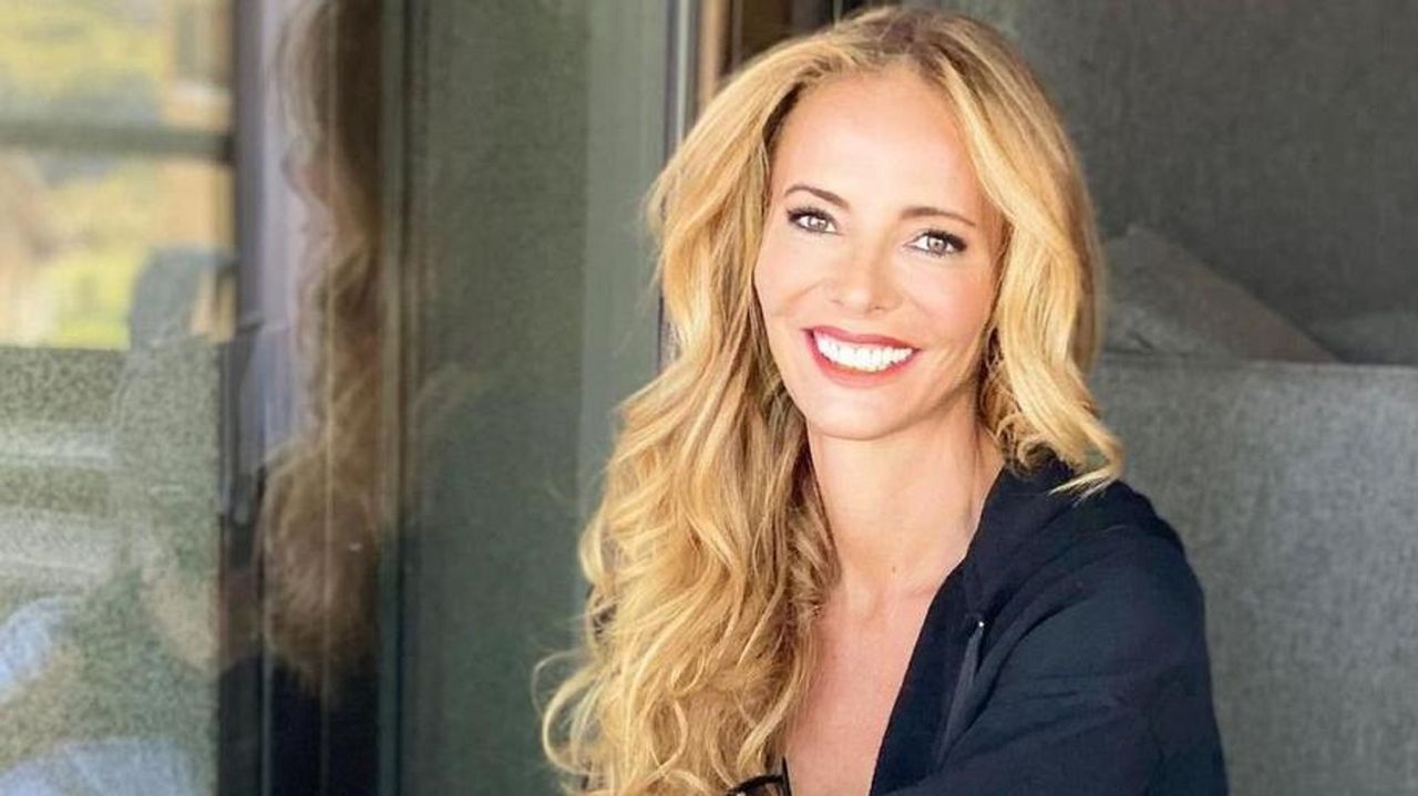 Paula Vázquez, presentadora de Ferrol