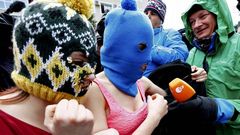 Las dos miembros de las Pussy Riot detenidas en Sochi ya han salido en libertad