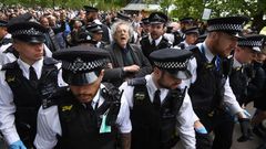 Manifestaciones en Londres yStuttgarten contra de las restricciones