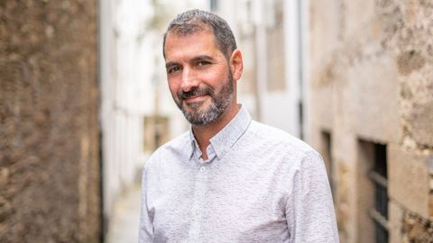 Xosé Lois García lidera a candidatura de Podemos Arteixo