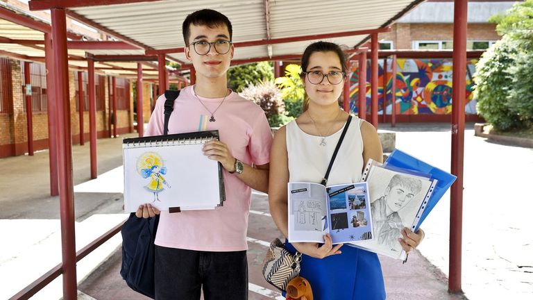 Noa y Heitor, los mellizos que sueñan con ser enfermeros y que sacaron casi la misma nota en la PAU