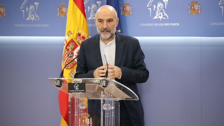 <span lang="gl">O BNG declárase «preparado» para as eleccións e Rego reivindícao como un «dique» contra os reaccionarios</span>