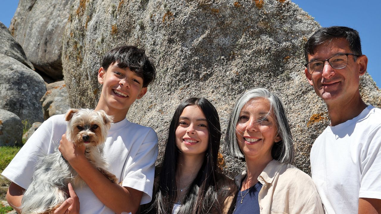 Juan, Pierina, Lula y Juanse viven en San Vicente do Mar.
