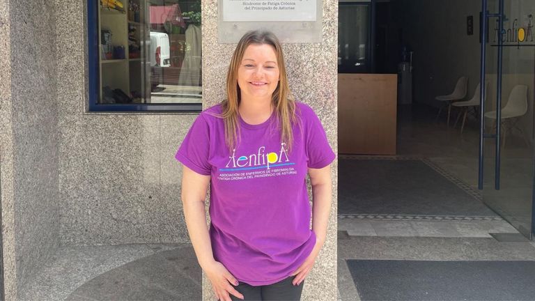 Alicia Suárez Taladriz padece fibromialgia y es la presidenta de la Asociación de Enfermos de Fibromialgia y Síndrome de la Fatiga Crónica del Principado de Asturias
