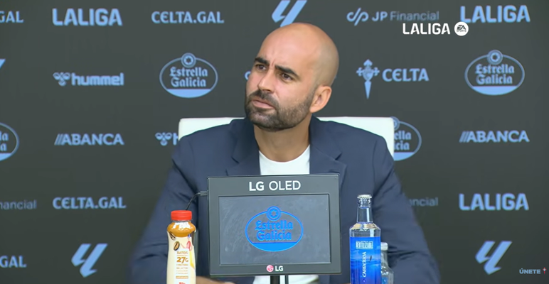 El entrenador del Celta, Claudio Gir�ldez, en la rueda de prensa posterior al duelo ante el Osasuna.