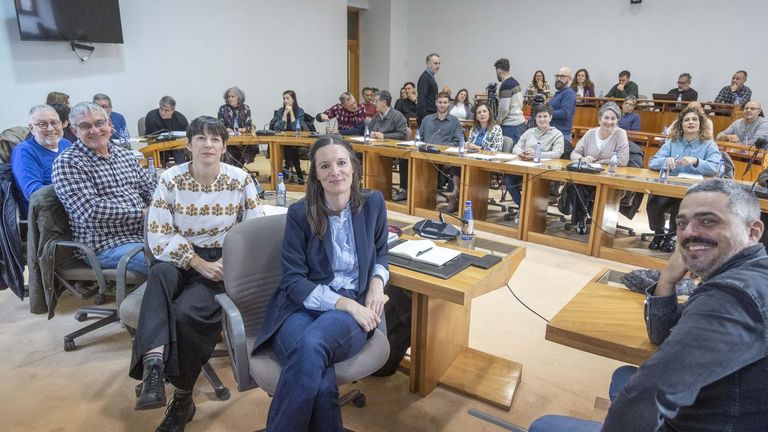 El BNG enmendará los presupuestos para incrementar en 15 millones el Servizo de Axuda no Fogar