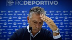 Paco Zas comparece ante la prensa en plena crisis del Deportivo