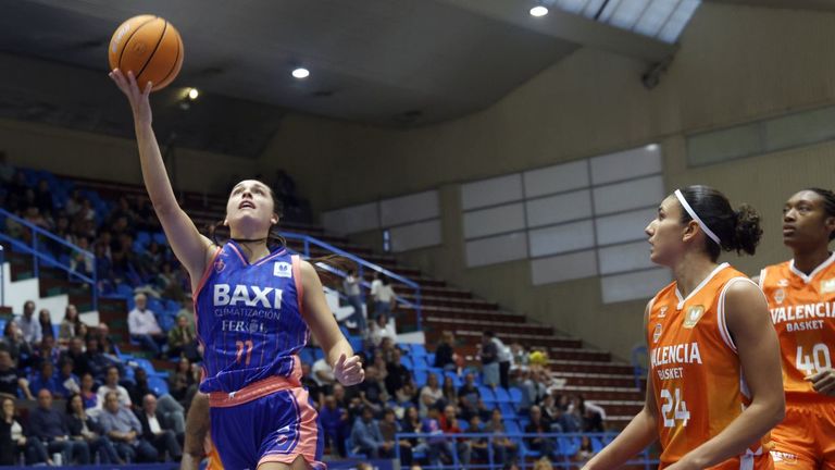 Seis partidos y tres cocos en el horizonte liguero del Baxi Ferrol