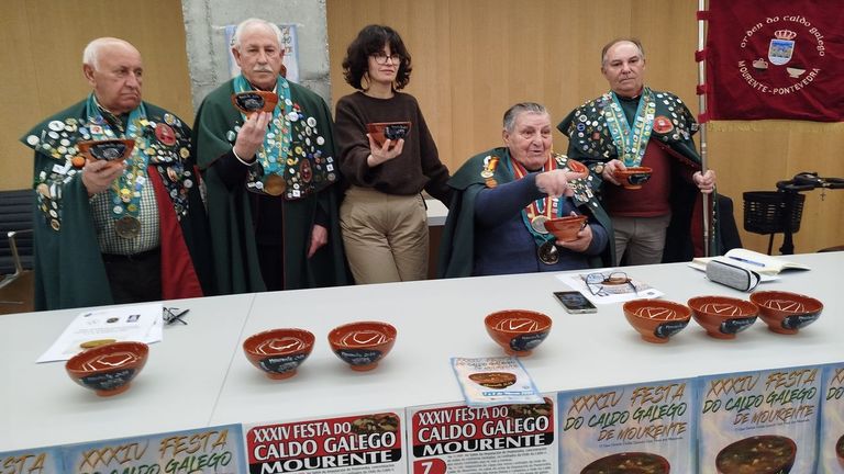290 kilos de ternera, 390 de patatas o 210 de oreja … Las cifras de la Festa do Caldo Galego de Mourente