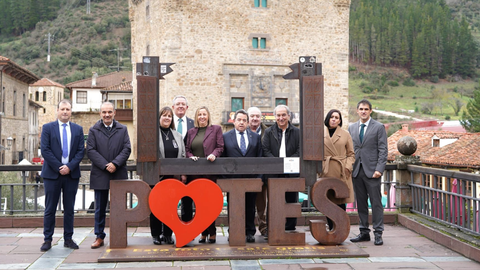 Apertura de la nueva sede de Caja Rural en Potes, Cantabria