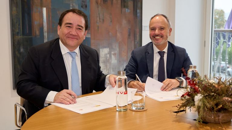 El ICO instala su primera oficina permanente en Galicia en la sede de la Zona Franca de Vigo