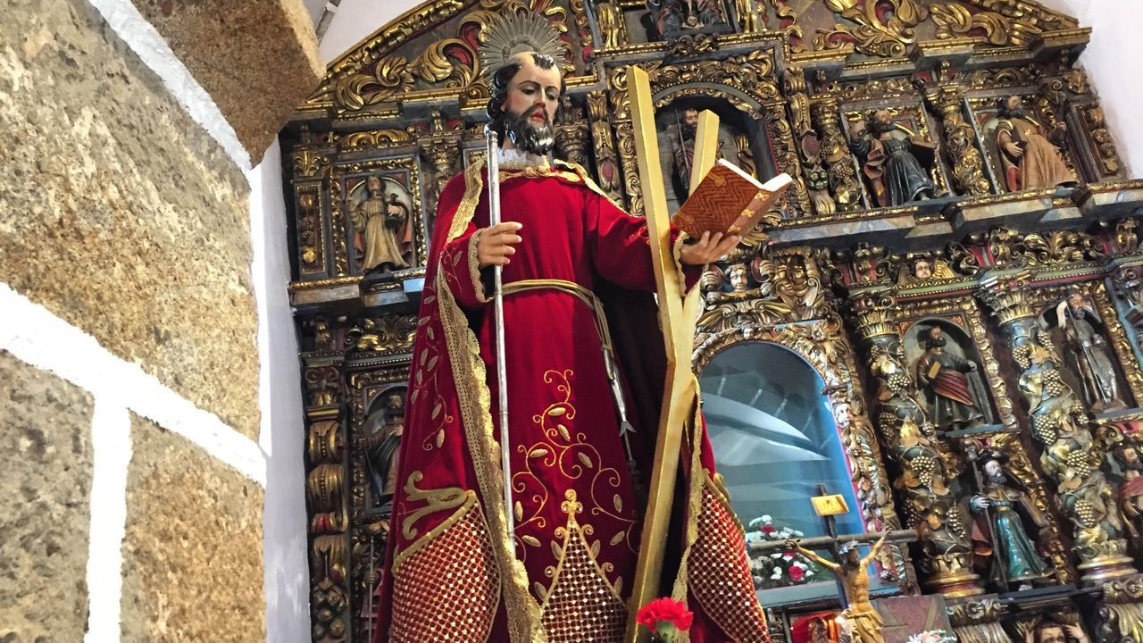 Cando chegou a Teixido, Otero Pedrayo escribiu: «Eiquí debería frolescer unha colonia de monxes sabios com’os do monte Atos. San Andrés é culto galego e mariño»