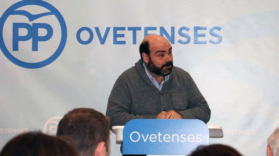 Agustn Iglesias Caunedo, en una junta local del PP de Oviedo.Agustn Iglesias Caunedo, en una junta local del PP de Oviedo 