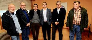 Noceda, Antelo, Muo, Ferrero, Aymerich y Sande, ayer en la sede del BNG de Carballoo.