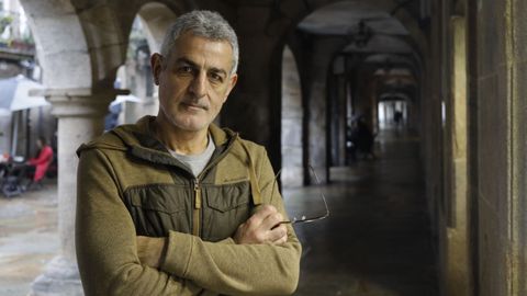 Carlos Quiroga combina na súa máis recente narración a profesión na USC e a produción literaria