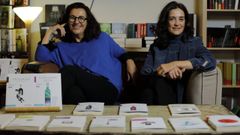 Las editoras del sello independiente De Conatus, Beatriz González y Silvia Baldelás, en la librería Moito Conto el pasado día 3.