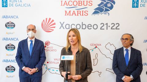 En la fotografa, de izquierda a derecha, Jess Vazquez Almuia, presidente del Puerto de Vigo; Marta Fernndez Tapias, presidenta Partido Popular de Vigo; y Mario Cardama, presidente Fundacin Traslatio