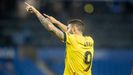 Borja Bastón celebra su gol a la Real Sociedad B