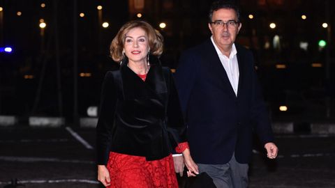 José Arnau, vicepresidente del Consejo de Inditex, y su mujer