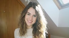 Raquel Graa (Pontevedra, 1990) vivi en Burela y ahora en Foz