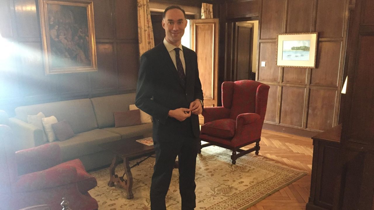 Ram�n Mart�nez, Monchi, y Natalia Rubal, tienen otros dos negocios en A Mari�a que funcionaban �a pleno rendemento� antes del COVID-19