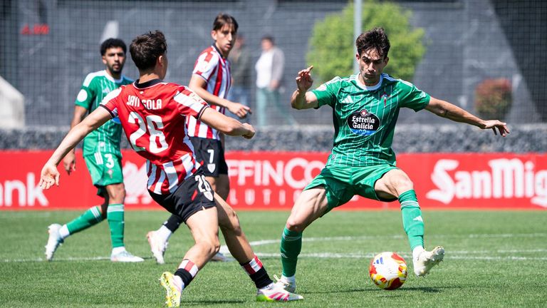 Paso de gigante del Racing de Ferrol para amarrar la permanencia