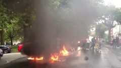 Quema de neum�ticos y retenciones de tr�fico en la jornada de paro de la CIG