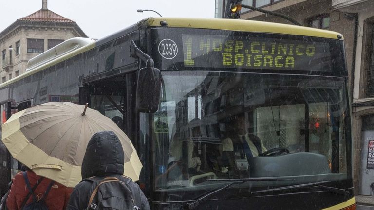 Detenido por agresión sexual el hombre que increpó a una pasajera de bus en Santiago a la que protegió el chófer