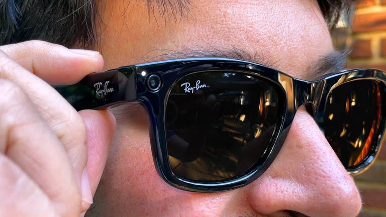 Meta presenta en España las gafas inteligentes Ray-Ban Stories