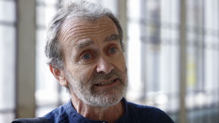 Fernando Simón asegura que el contagio por hantavirus entre personas es «muy raro», pero no se puede descartar esa posibilidad