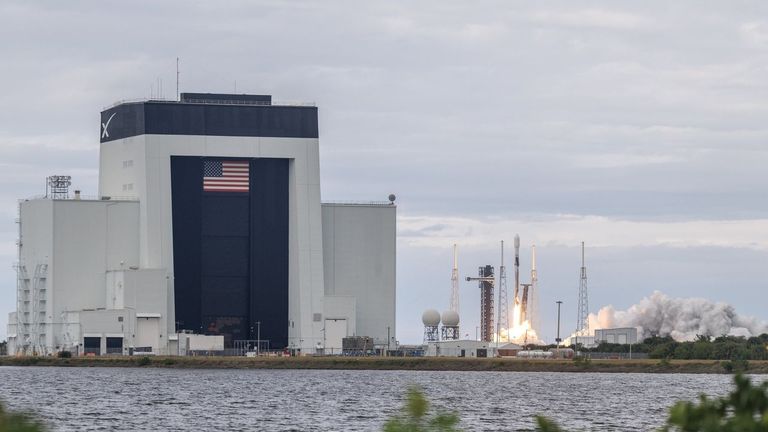 SpaceX busca ingresar 65.000 millones de euros en su salida a bolsa