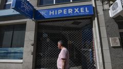 Una de las tiendas cerradas de Hiperxel en Lugo