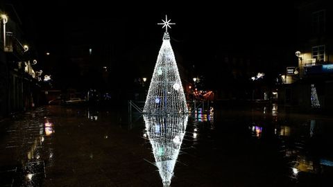 Luces de Navidad en Xinzo de Limia.