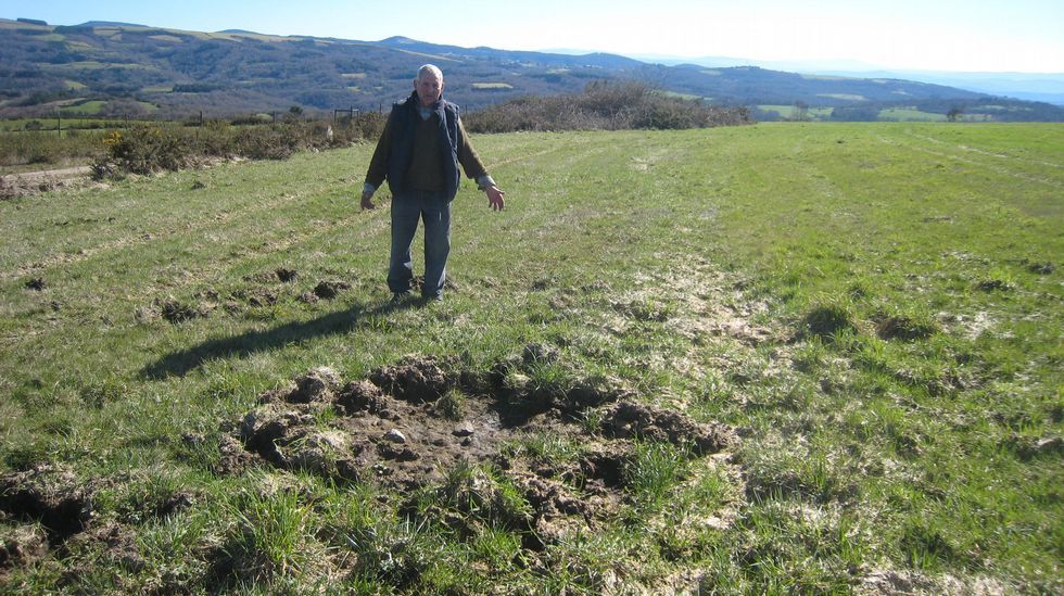 Derrumbe en el talud de terreno arcilloso de A �spera, ocurrido a finales del 2010