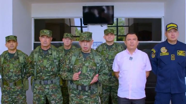 Al menos 48 muertos en combates entre dos disidencias de las FARC en Colombia