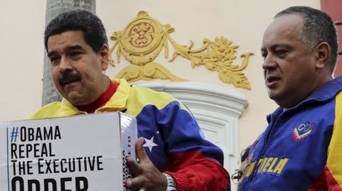Diosdado Cabello, junto a Nicols Maduro