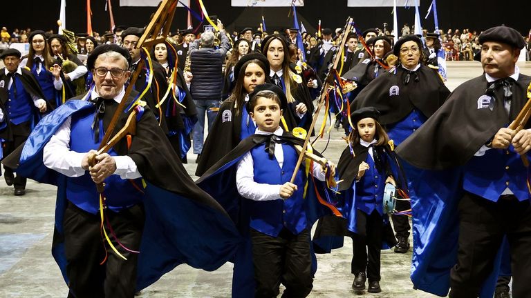 1.500 rondalleiros celebran su momento de esplendor