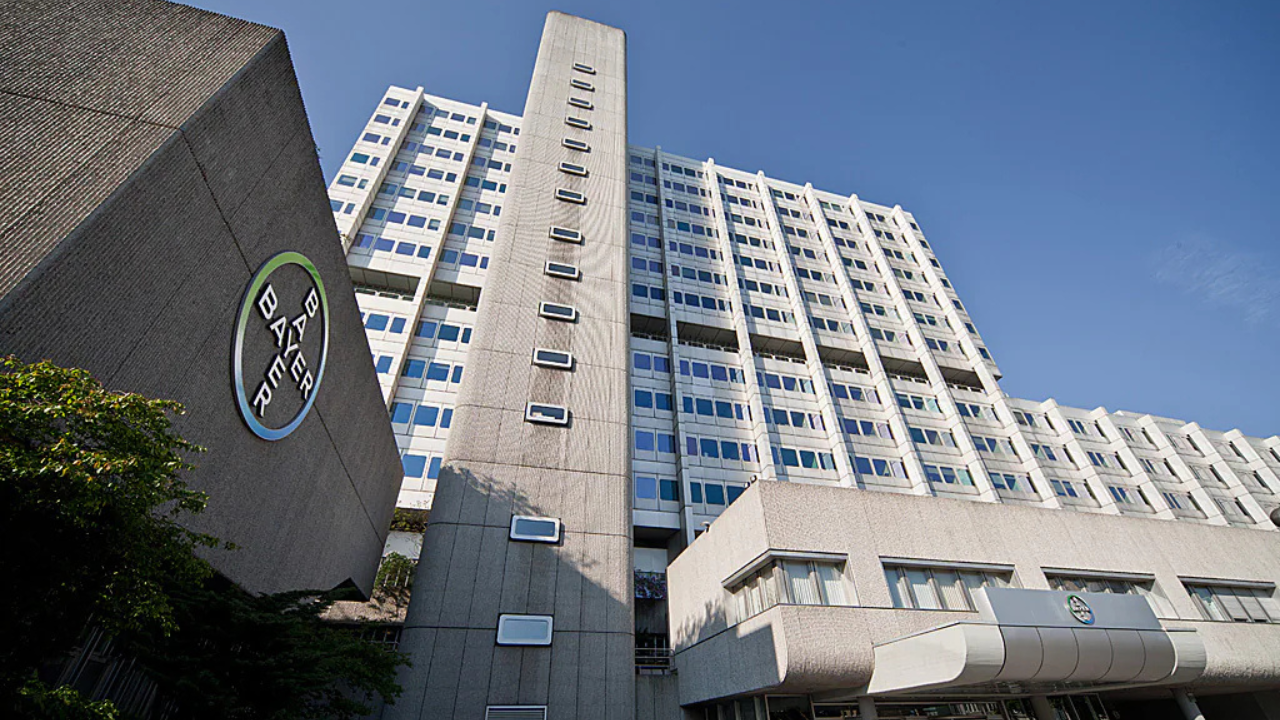 Un día dentro de los laboratorios de Bayer en Berlín