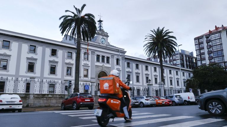 La Audiencia de A Coruña juzga a dos exagentes de seguros por simular accidentes para cobrar indemnización