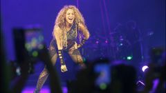 El huracn Shakira sacudi el Coliseo