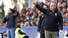 Javi Rozada durante el Huesca-Real Oviedo