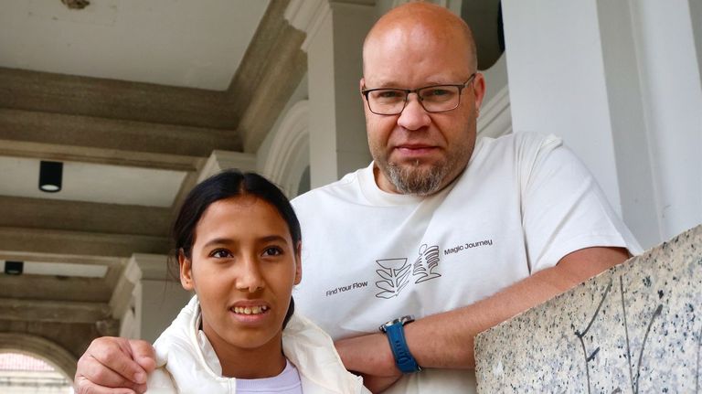 El sueño gallego de Zahra: «Quiero caminar como el resto de los niños»