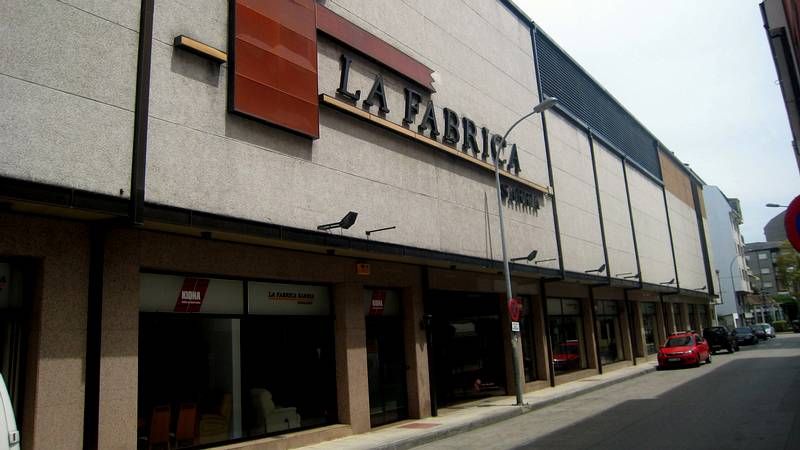 El autob�s partir� los s�bados de Monforte y Lugo. 